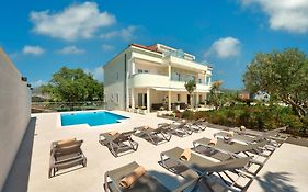 Luxury Apartments Villa Klara